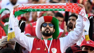 Oman Fans.jpg Thumbnail