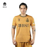 brd-13834_mills-bhayangkara-fc-home-jersey-player-issue-gold-1448bfc_full01-4bb2dd44.jpg Thumbnail