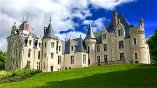monts-histoire-et-amour-au-chateau-de-cande (1).jpg Thumbnail