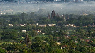 Panorama_of_Prambanan_Temple,_Sojiwan_Temple_in_the_city_of_Sleman.jpg Thumbnail